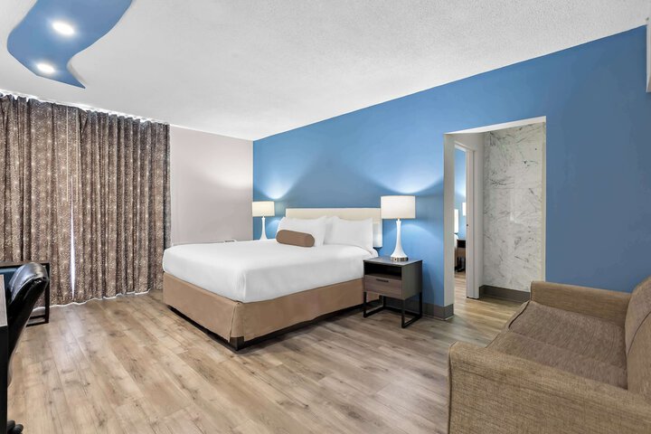 Room 34 of 45