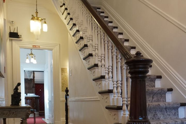Hotel 4 of 76