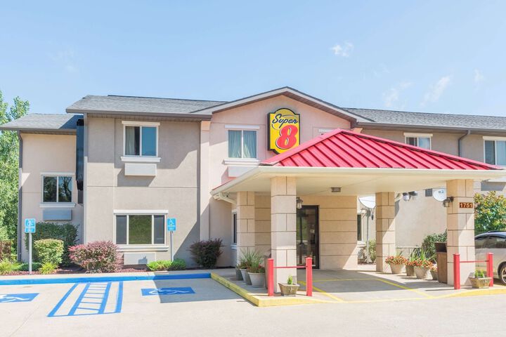 Hotel 3 of 21
