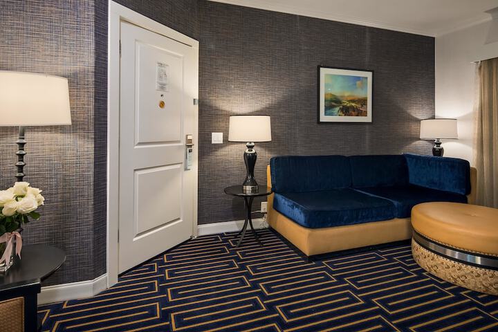 Room 20 of 34