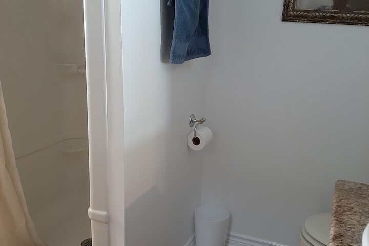 Room 2 of 6