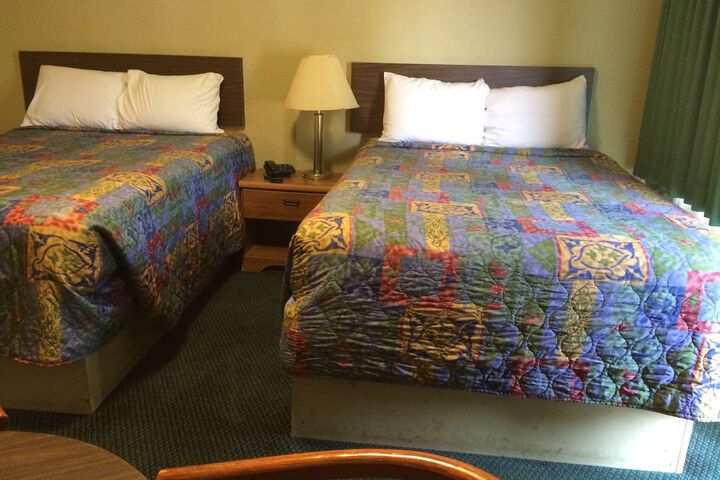 Room 16 of 30