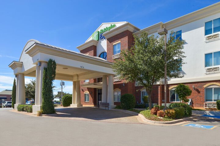 Holiday Inn Express & Suites Abilene by IHG
