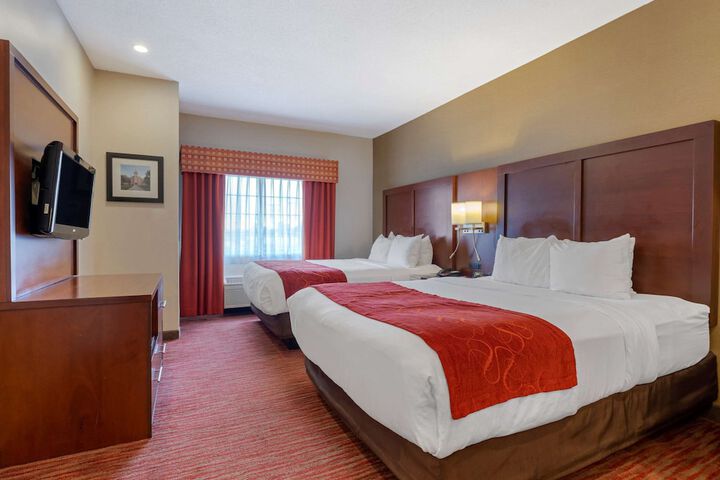 Room 32 of 55