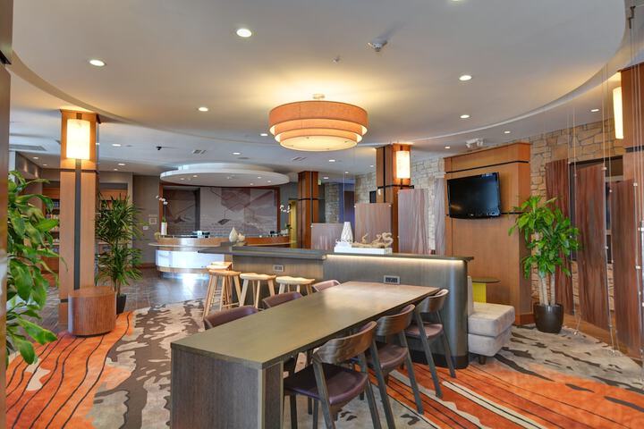 Hotel Interior 11 of 39