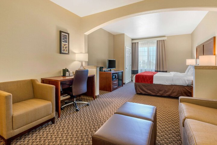 Room 41 of 73