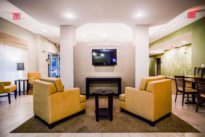 Hotel Interior 4 of 35