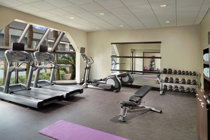 Courtyard by Marriott Tallahassee Downtown / Capitol
