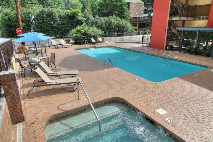 Pool 7 of 46