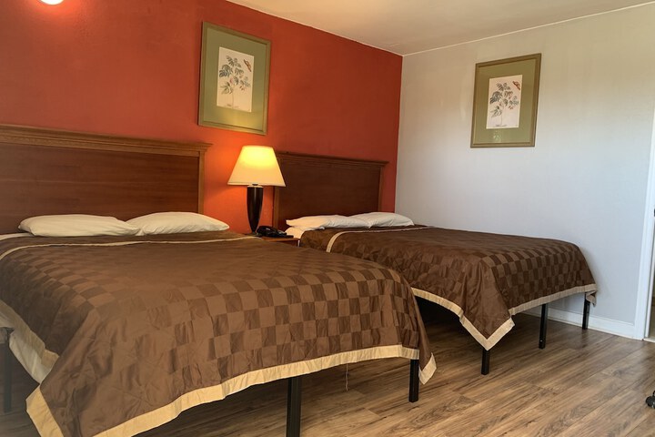 Room 15 of 29