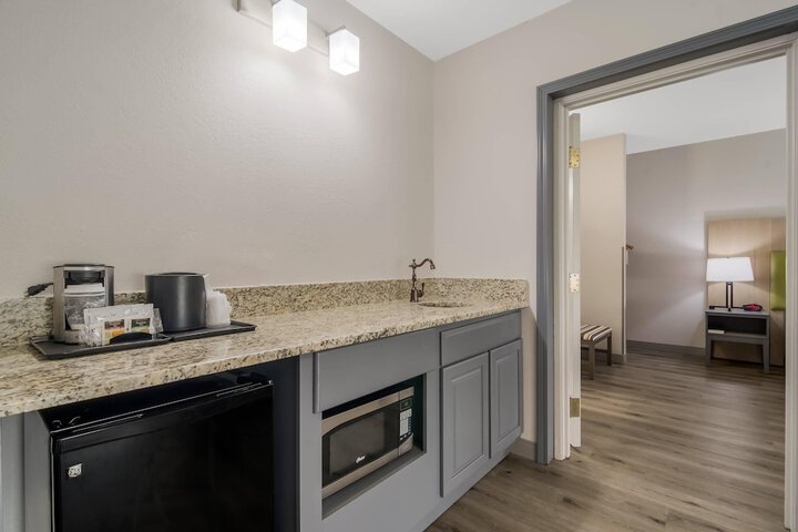 Country Inn & Suites by Radisson Goldsboro, NC