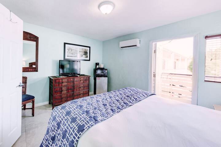 Room 21 of 62