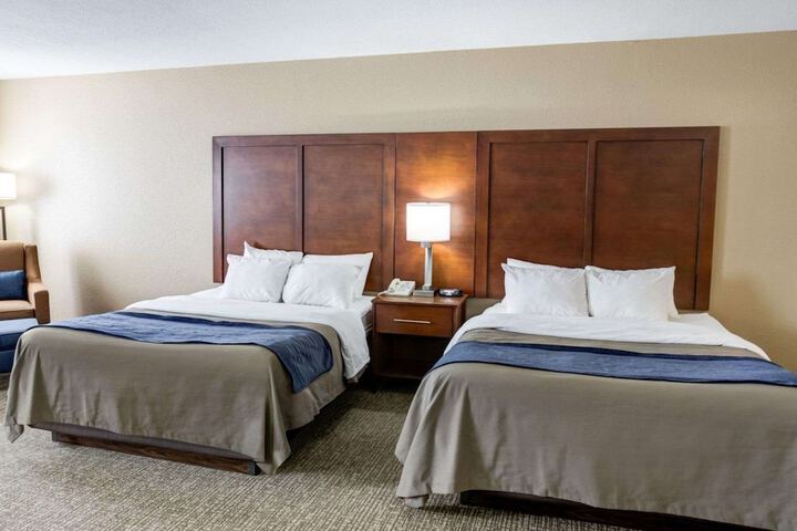 Room 20 of 28