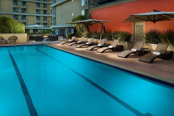 Omni Los Angeles Hotel at California Plaza