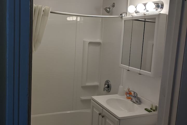 Room 35 of 54