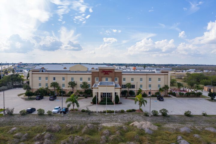 Hotel 8 of 50