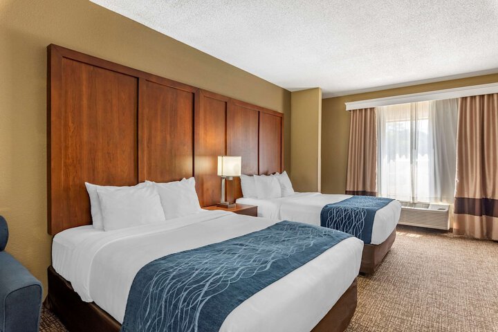 Room 15 of 28