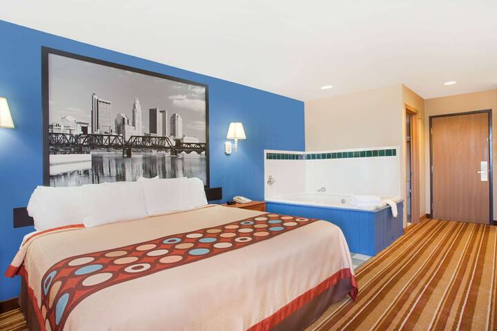 Room 7 of 14