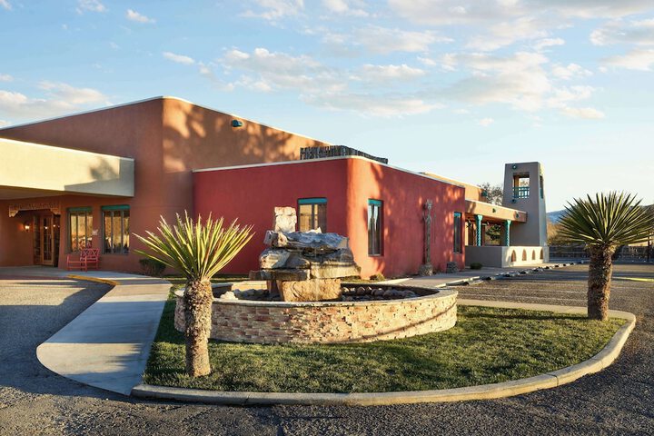 Hotel Don Fernando de Taos Tapestry Collection by Hilton