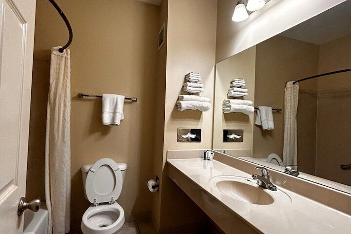 Plantation Oaks Suites & Inn Millington