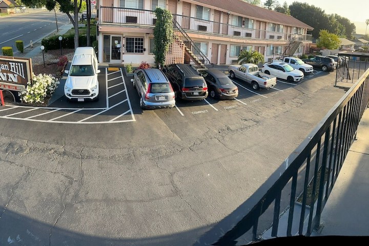 Hotel 2 of 23
