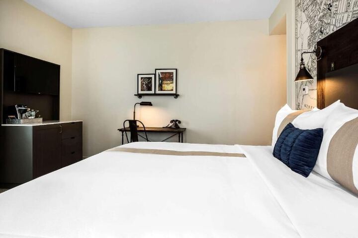 enVision Hotel Boston Everett