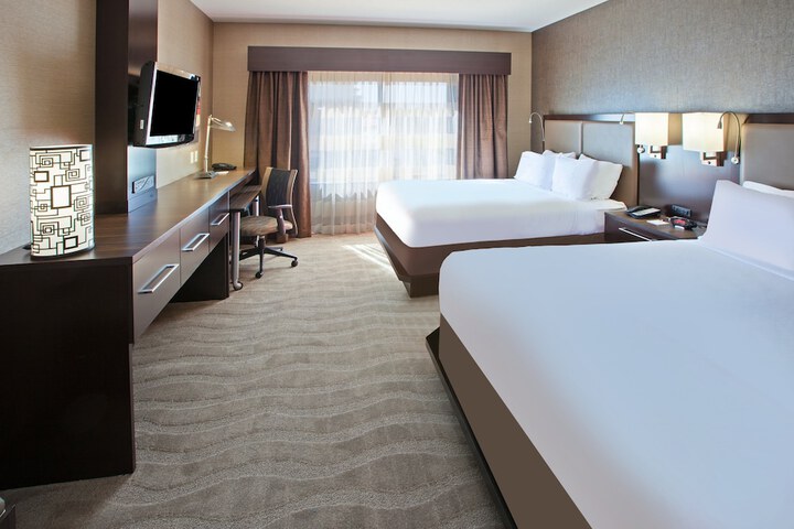 Room 14 of 25