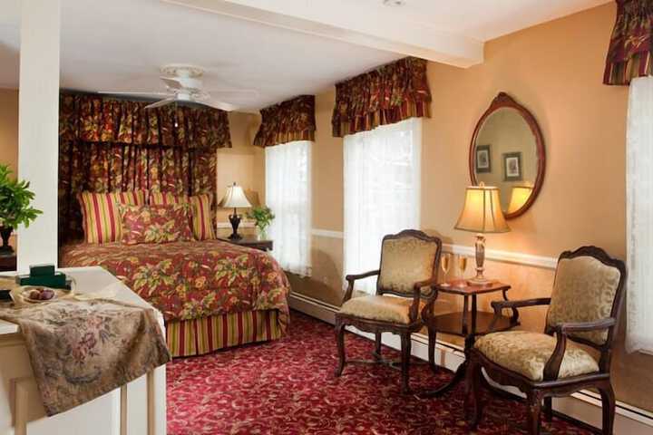 Room 16 of 128