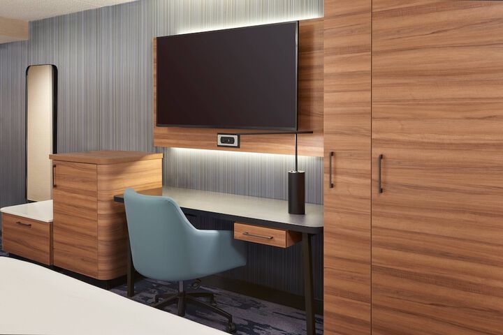 Room 15 of 31