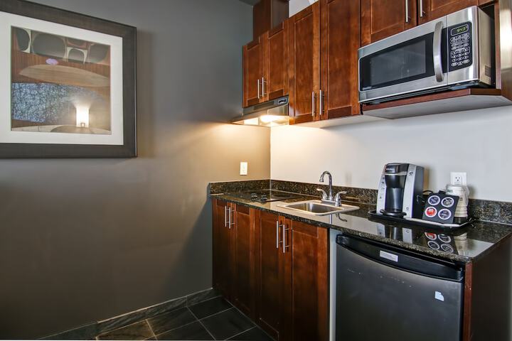Best Western Plus Brandon Inn