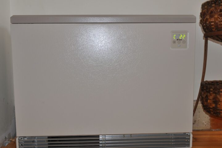 Room 33 of 118