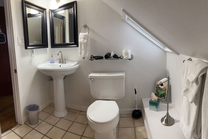 Room 29 of 105
