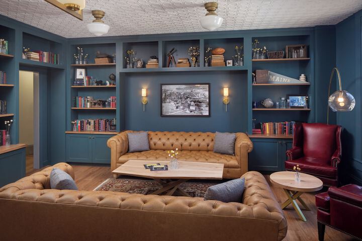 Hotel Interior 10 of 40