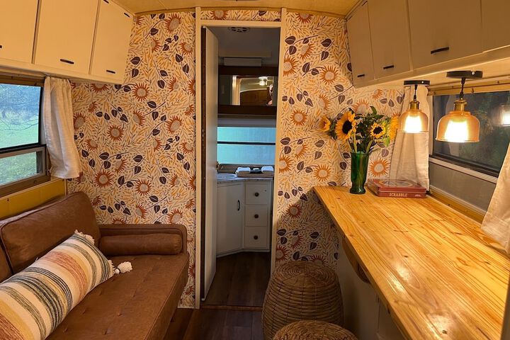Room 48 of 165