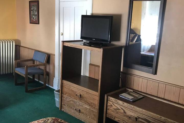 Room 30 of 67