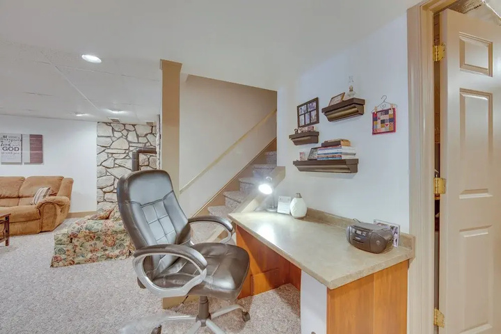 The Haven at Welsh Mountain Suites - Apt w / Patio!