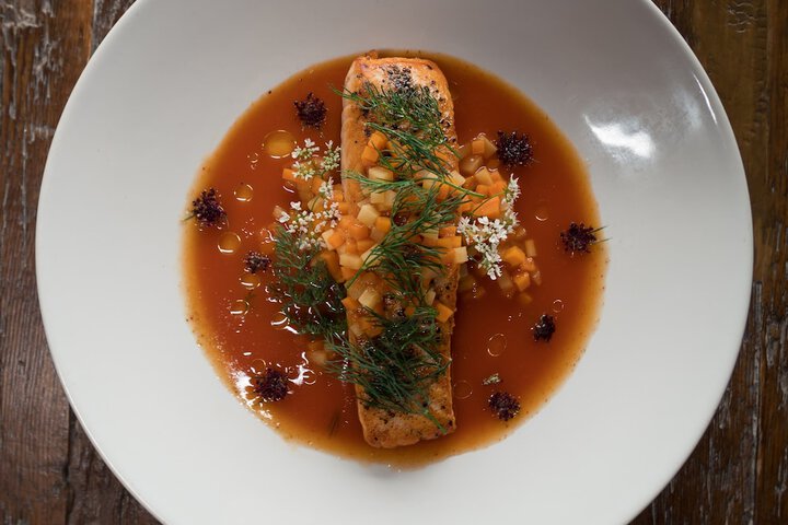 Dining 326 of 353