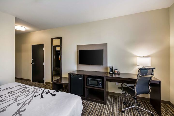 Room 41 of 63