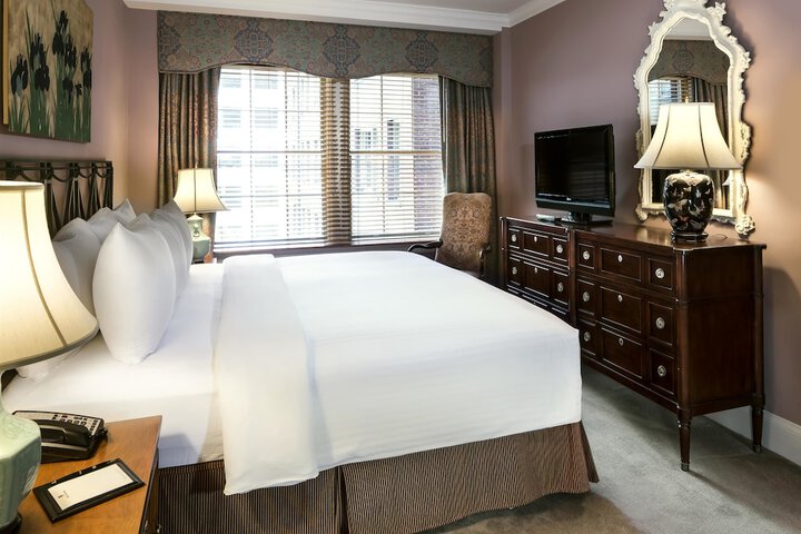 Hotel Lombardy