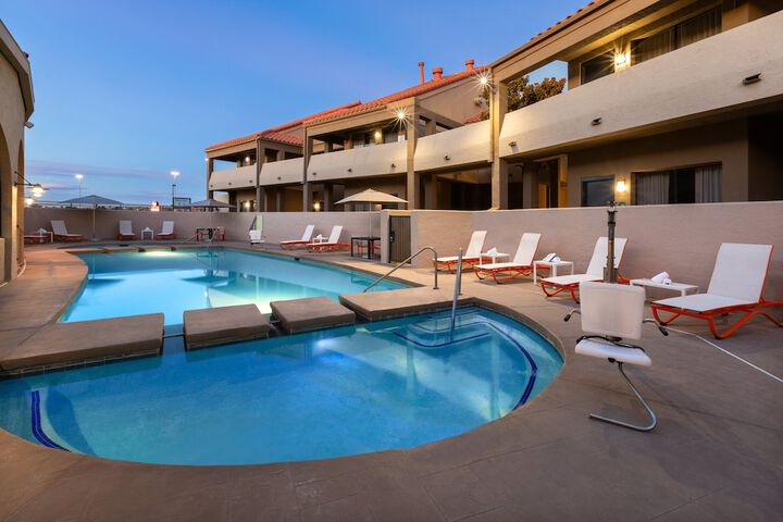 Pool 9 of 61