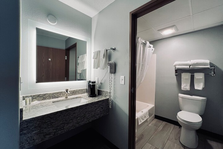 Room 40 of 57