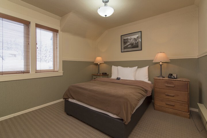 Room 18 of 47