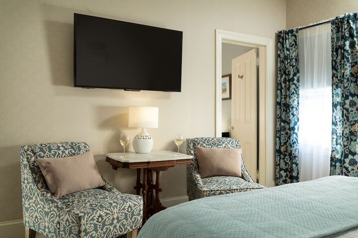 Room 5 of 26
