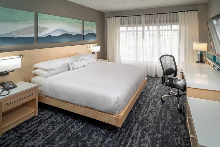 Delta Hotels by Marriott Huntington Downtown