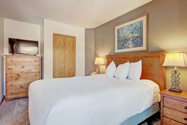 River Mountain Lodge a Vail Resorts Property