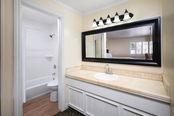 Best Western Country Lane Inn