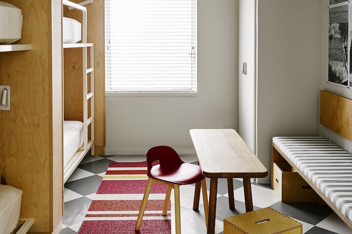 Room 21 of 62