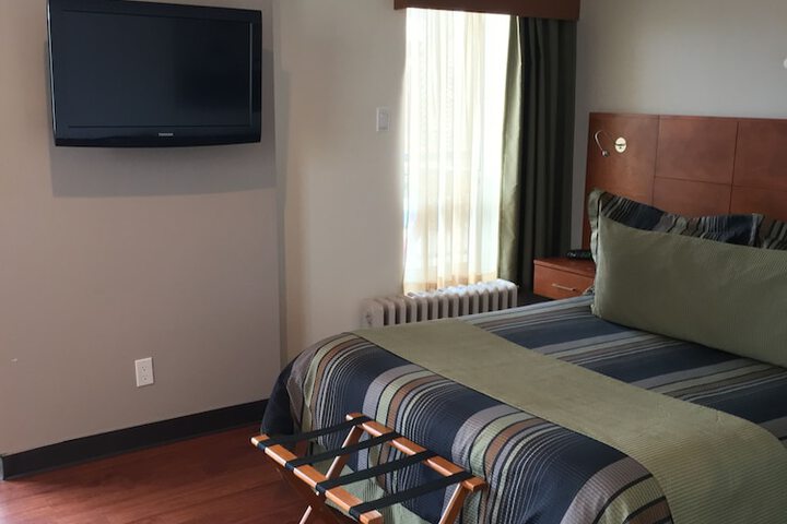 Room 26 of 32