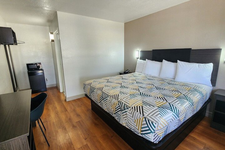 Motel 6 Conroe TX