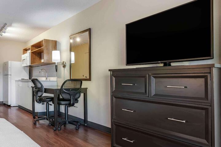 Room 40 of 43